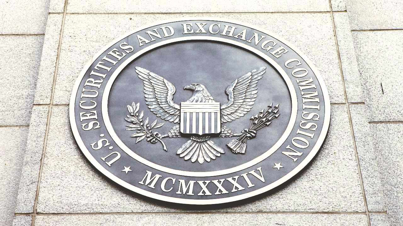 SEC發(fā)布警告:投資者應(yīng)警惕五種常見(jiàn)加密貨幣騙局